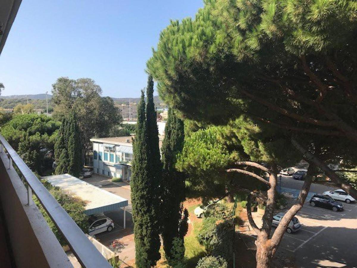 Charmant Studio Climatise Avec Balcon A 50M De La Plage - Le Lavandou Centre-Ville - Fr-1-308-110 Экстерьер фото